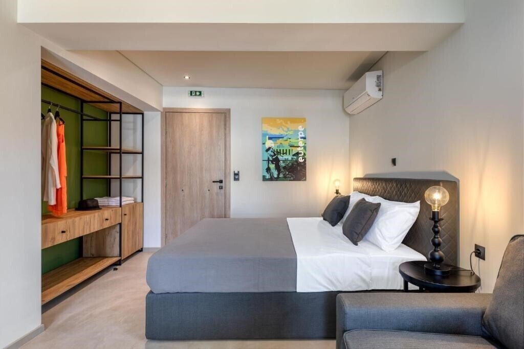 Фото Muse Urban Suites 3*