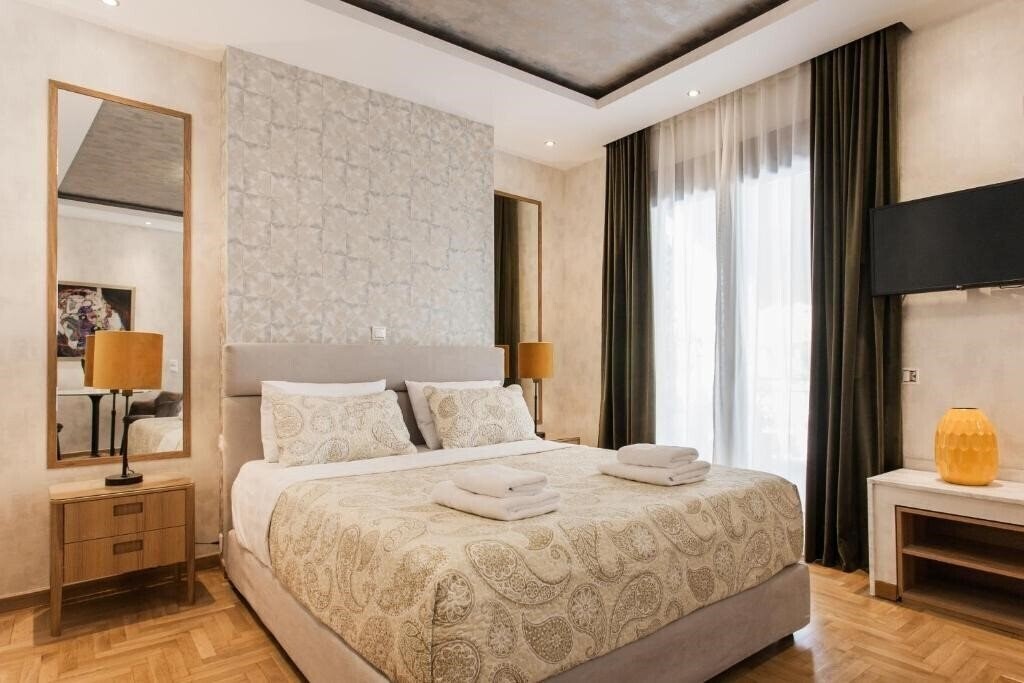 Фото Nicholas Point Apartments & Rooms 3*