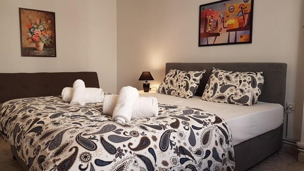 Изображение Palette Apartment 3*