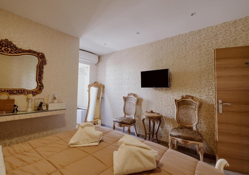 Фото Roh Suites 3*