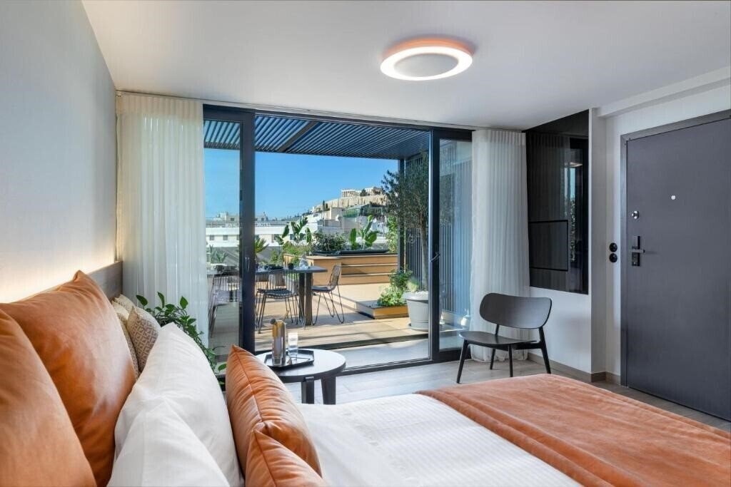 Отель The Newel Acropolis 3*