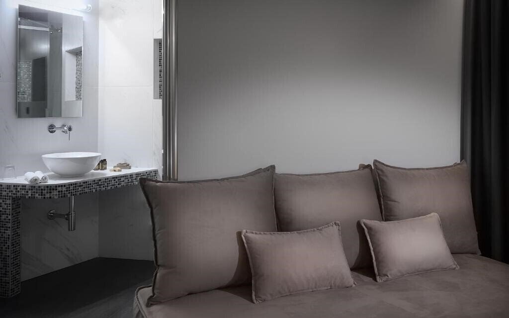 Фото 360 Pop Art Hotel 3*