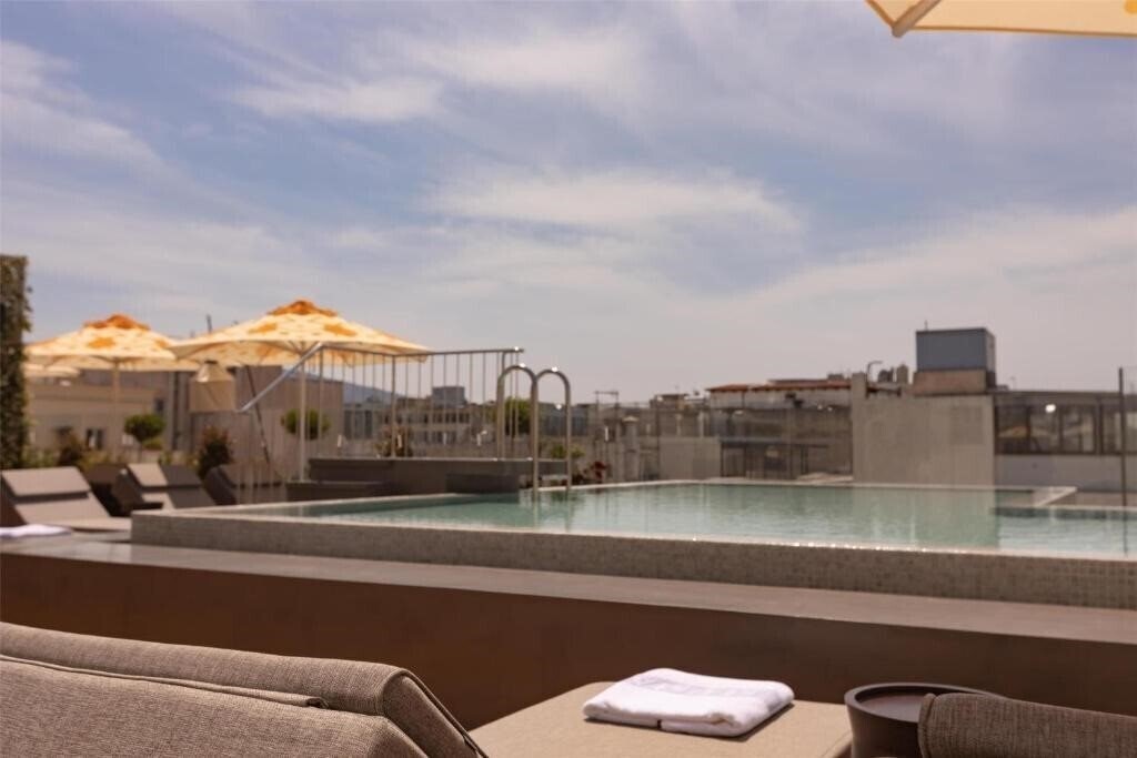Фото Adia Aluma Athens, Curio Collection by Hilton 4*