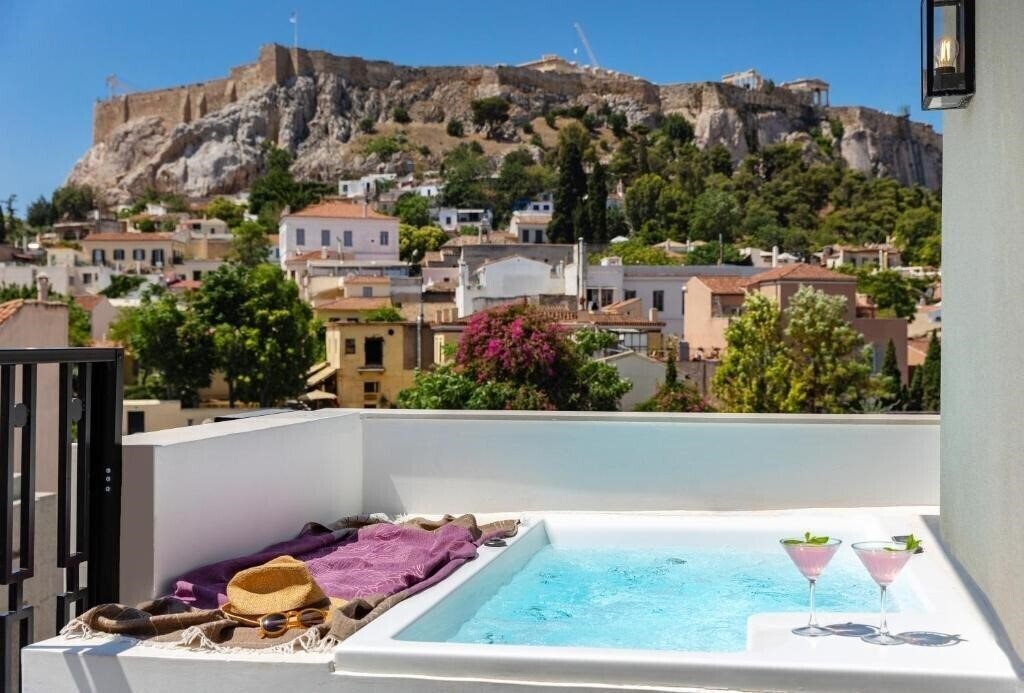 Отель Esse Athens 4*