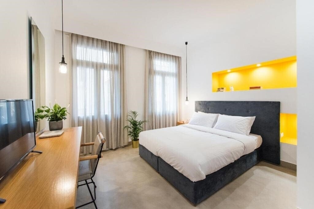 Картинка Monk Monastiraki Suites 4*