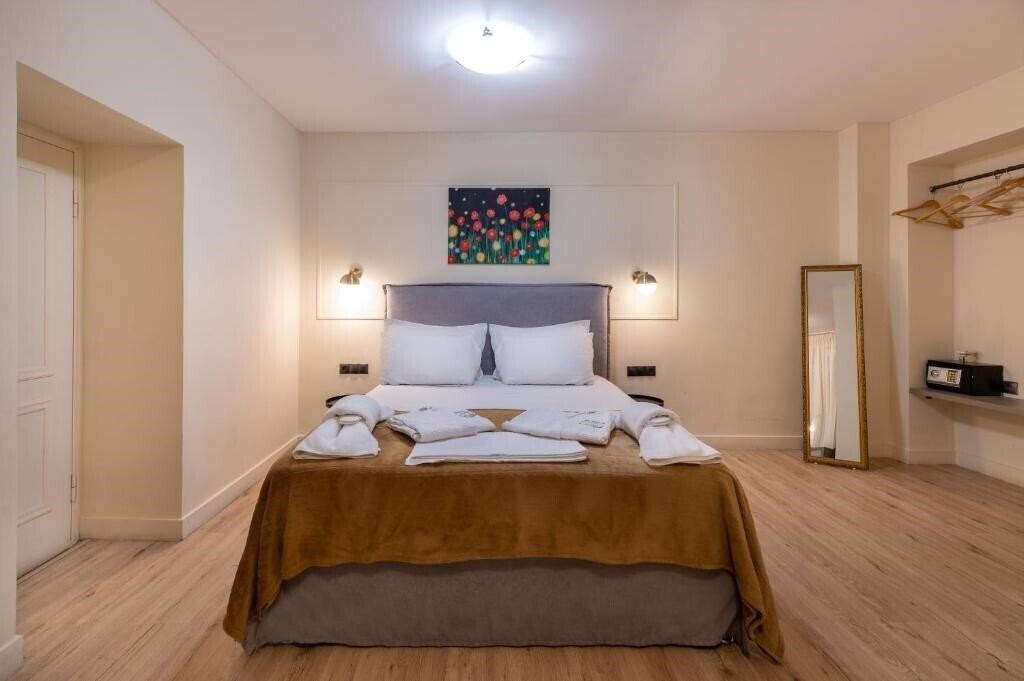 Фотография Plaka Arch Suites 3*