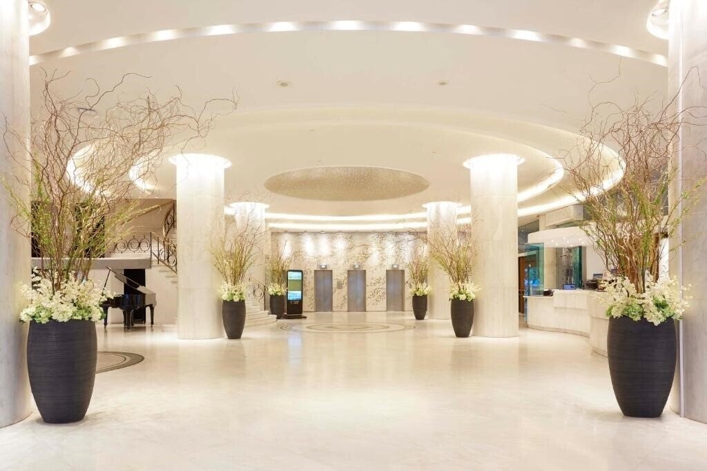 Готель Titania 4*