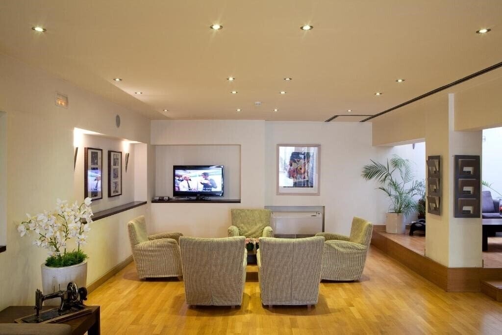 Зображення Hermes Hotel Athens 3*