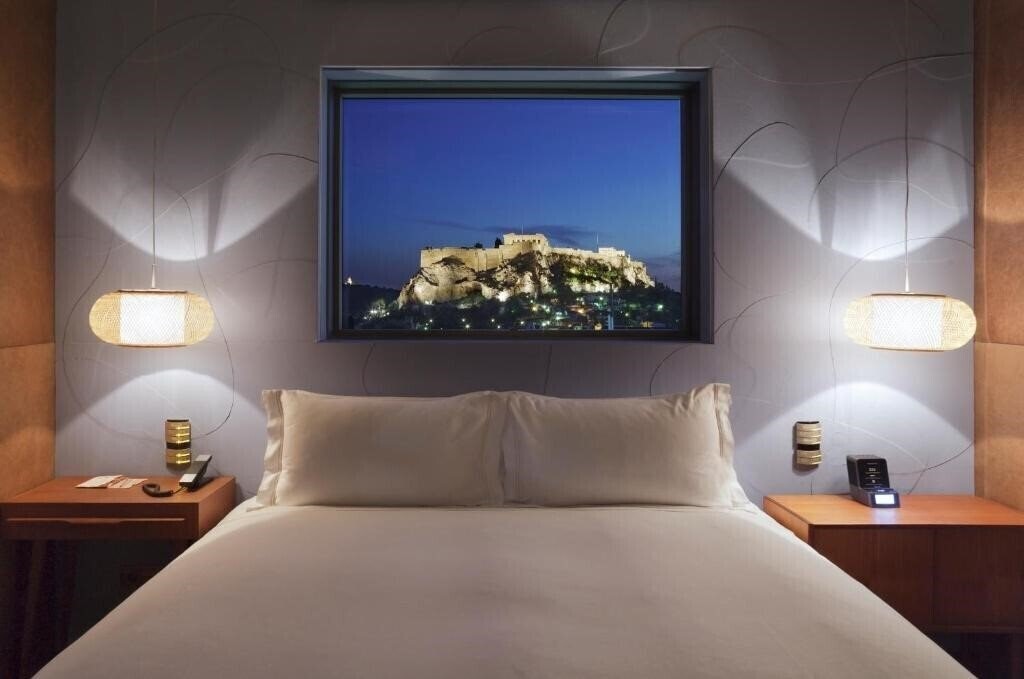Готель New Hotel 5*