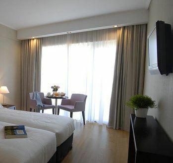 Фото The Athens Gate Hotel 4*