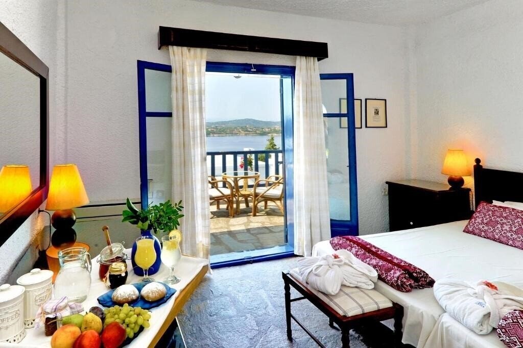 Фото Agionissi Resort 4*