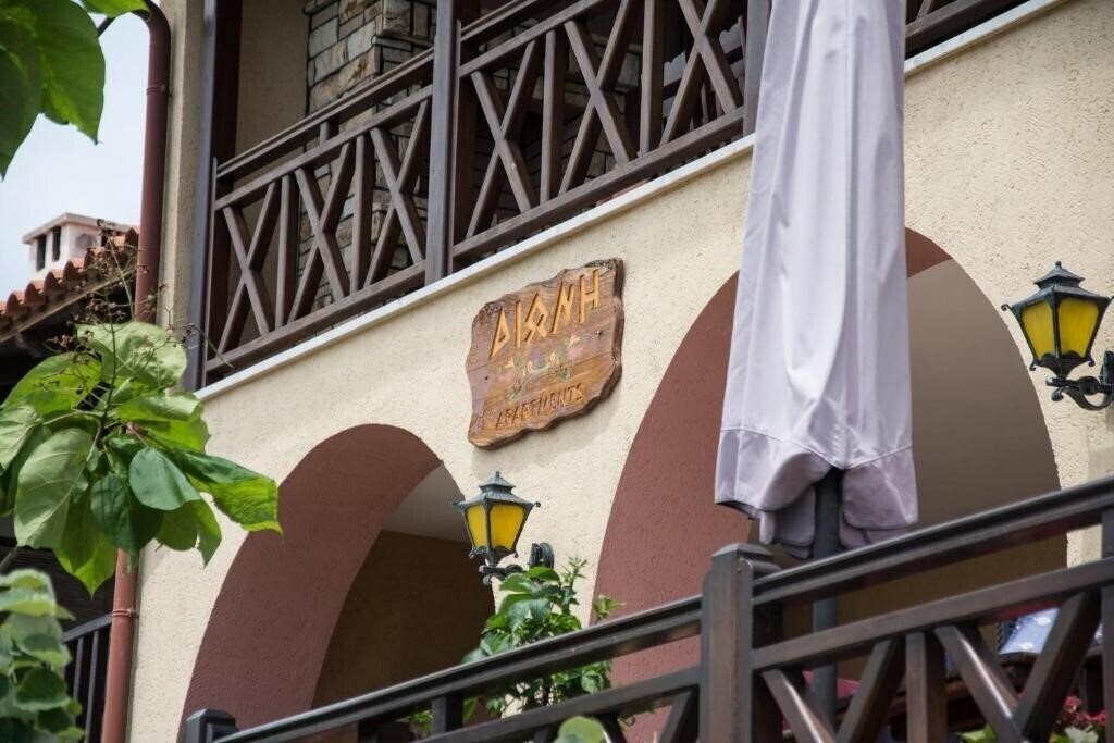Отель Dioni Studios & Apartments апартаменты