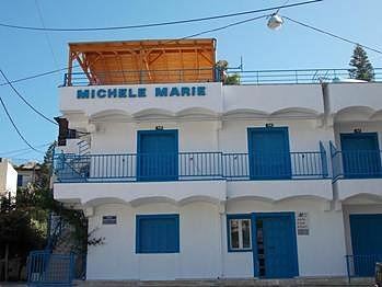 Готель Michele Marie Apartment Hotel апартаменты