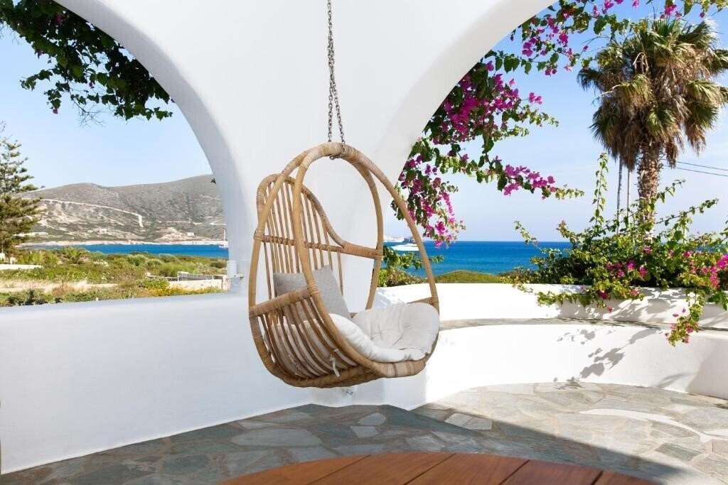 Фото Kameo Antiparos 4*