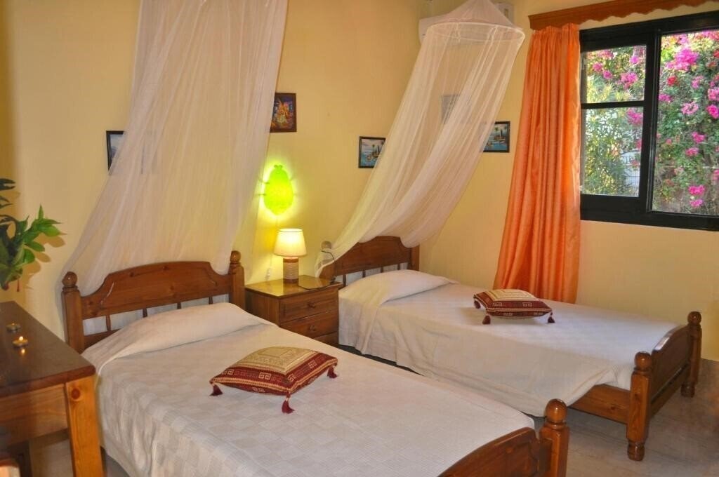 Фото Beachfront Vacation Home Eftichia 3*