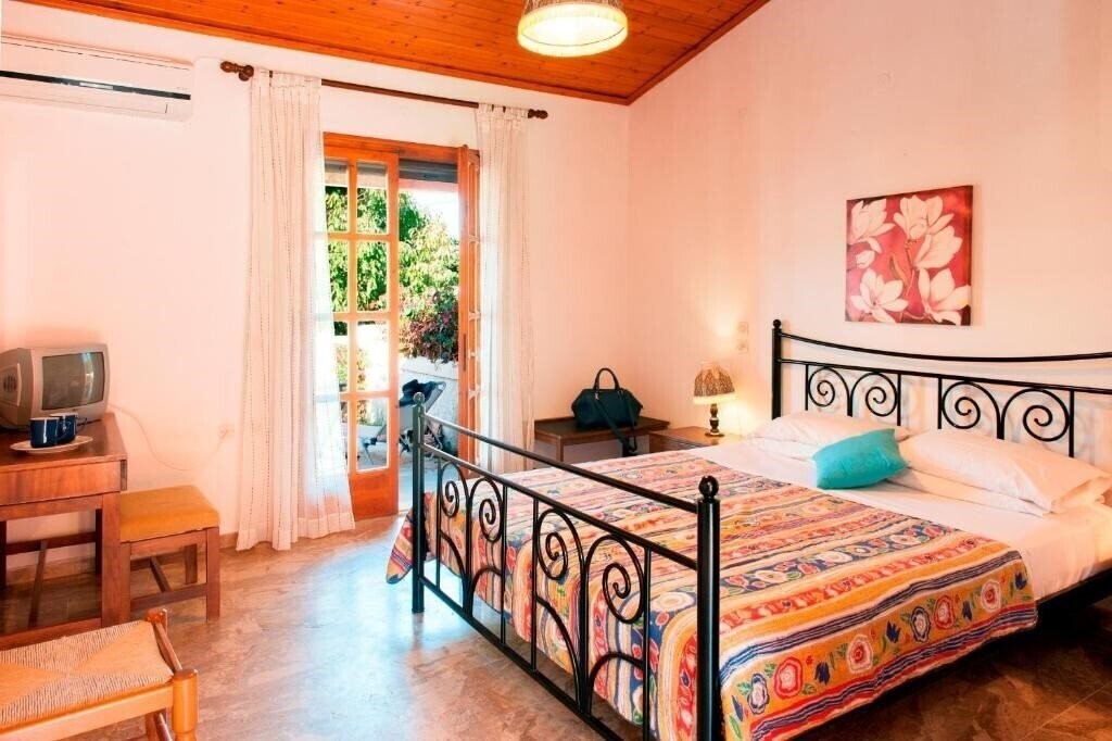 Фото Amalia Cottages 2*