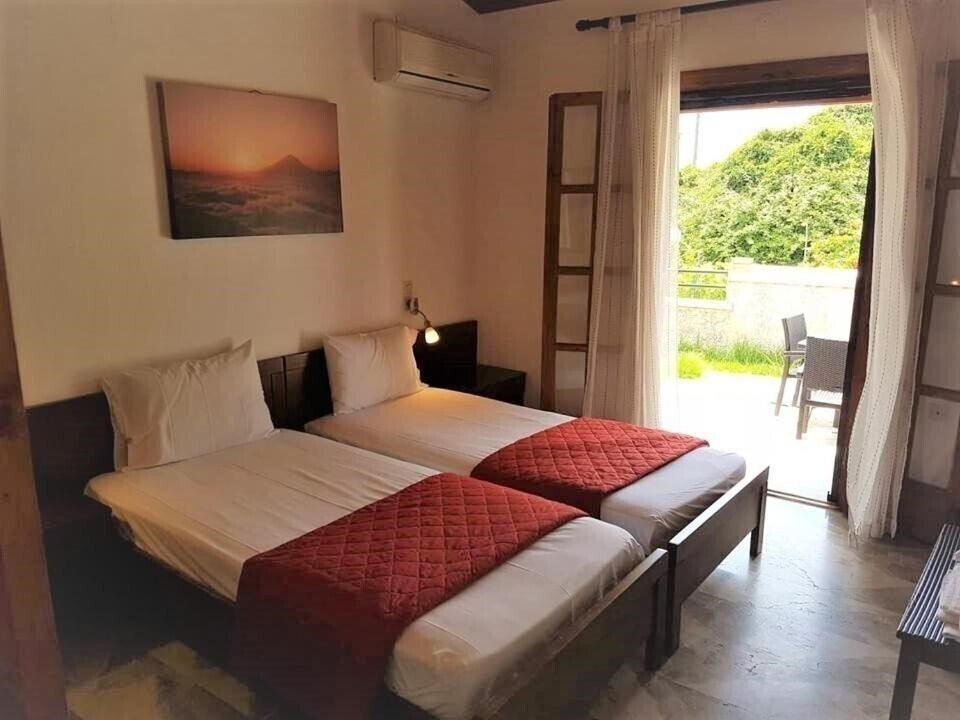 Картинка Amalia Cottages 2*