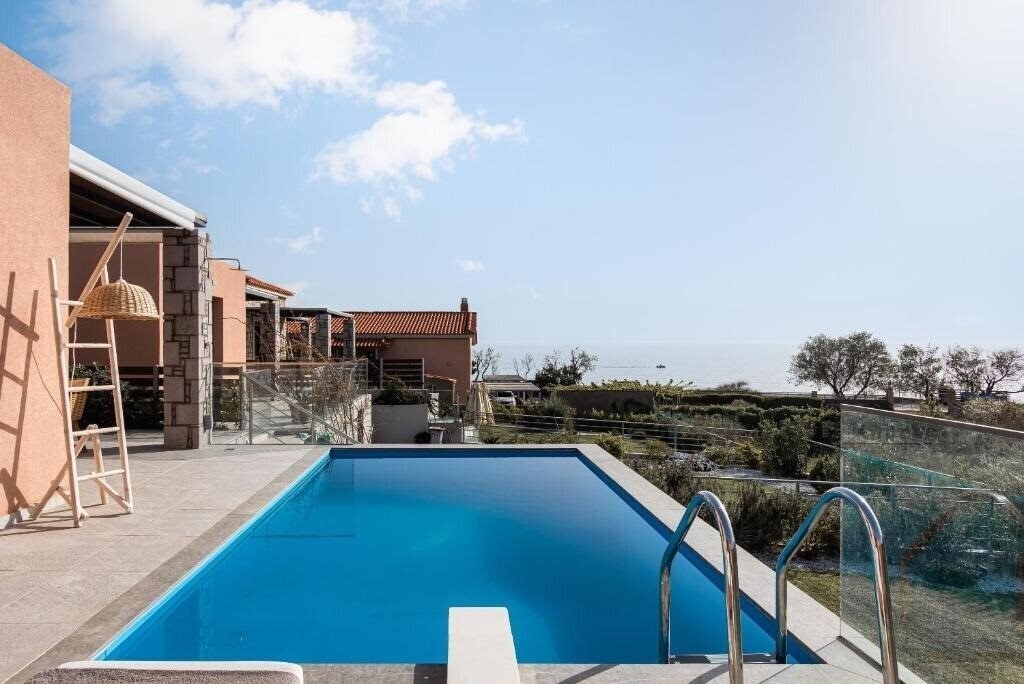 Фото Lemnosthea Luxury Residences 4*