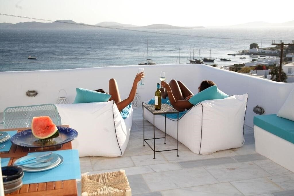 Готель Mykonos Moussa Suites 4*