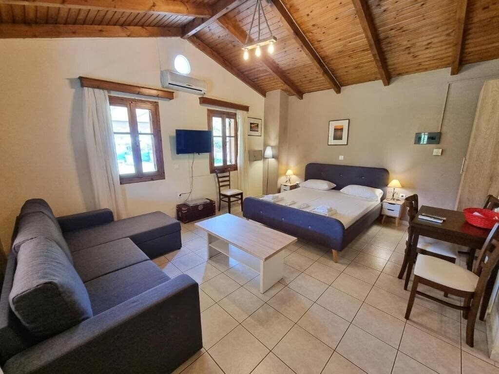 Фото Alexaria Holidays 3*