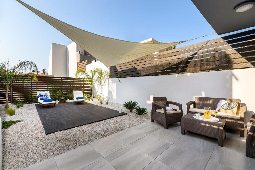 Фото Solar Apartments 4*