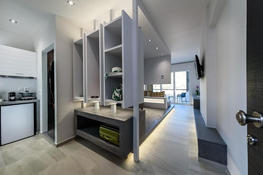 Картинка Solar Apartments 4*