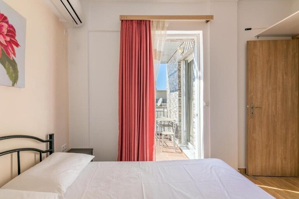 Фотография Beach Front Villa 3*