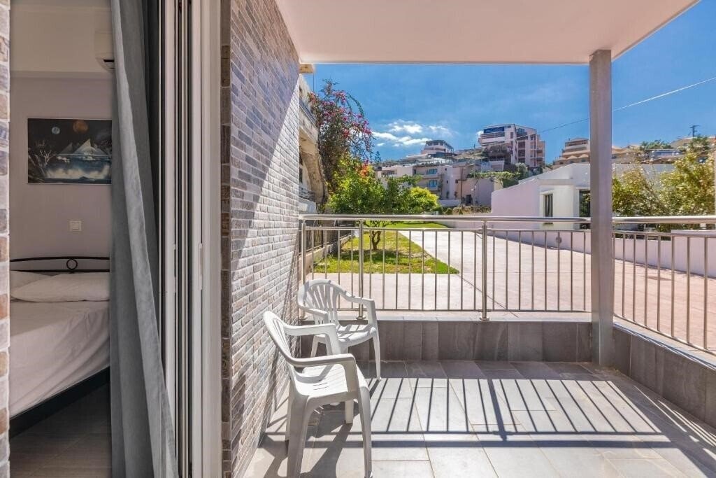 Отель Beach Front Villa 3*