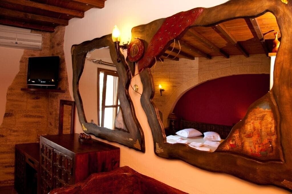 Фото Castelo Hotel Leros 3*