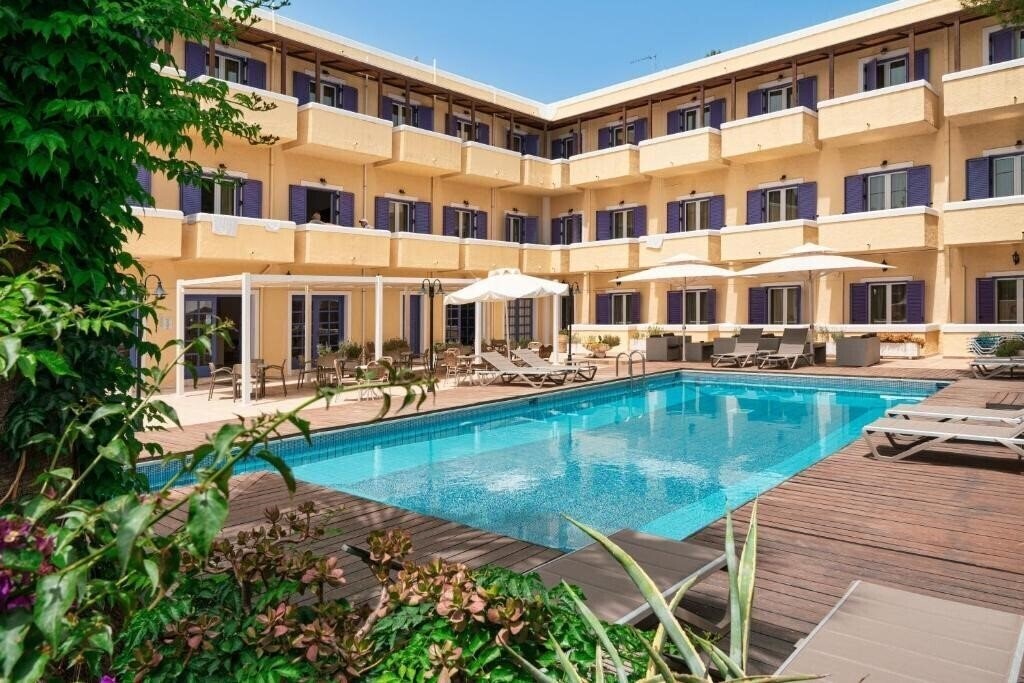 Отель Hotel Katerina 3*