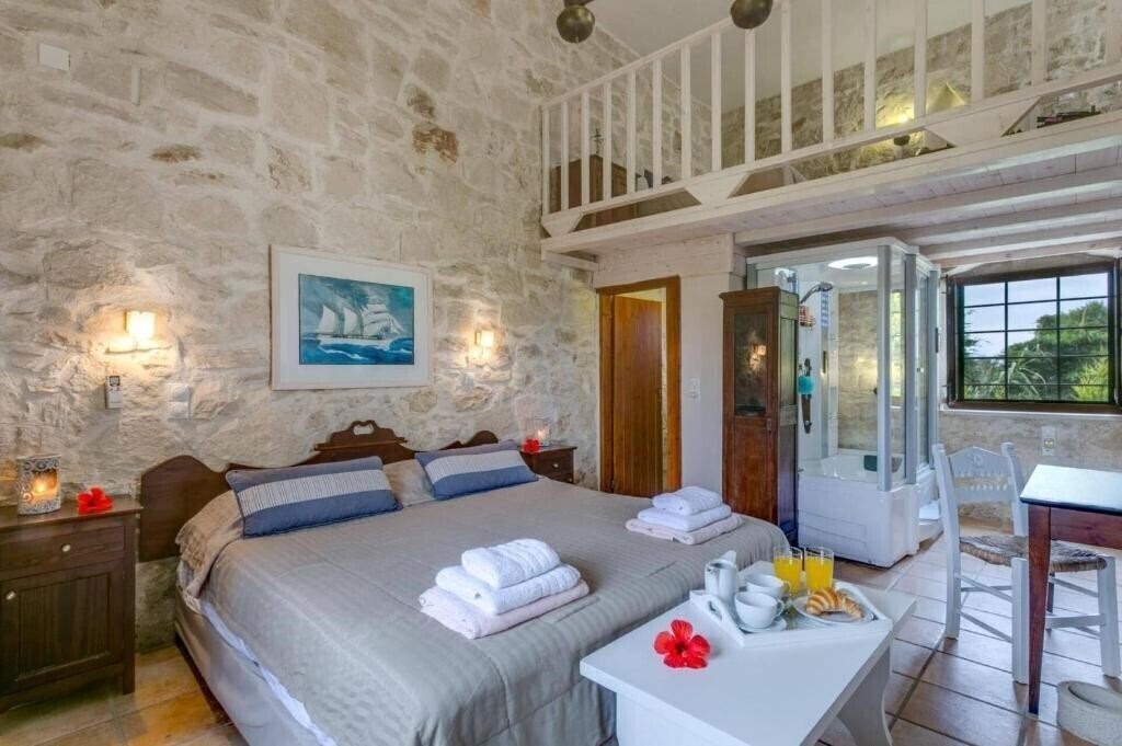 Фото Villa Dominikos 4*