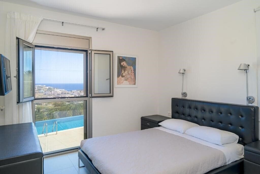 Изображение Sea View Villas 4*