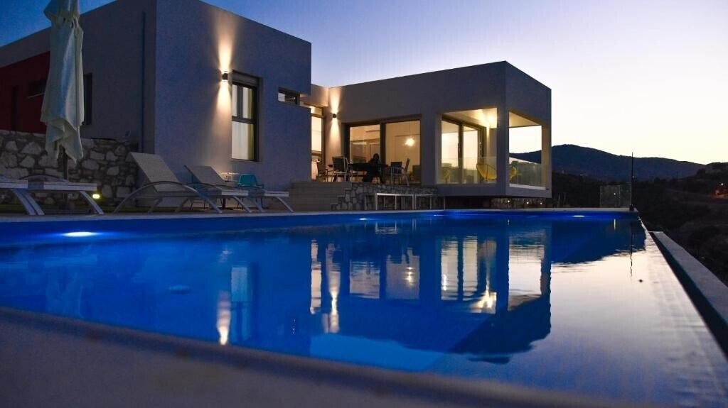 Картинка Sea View Villas 4*