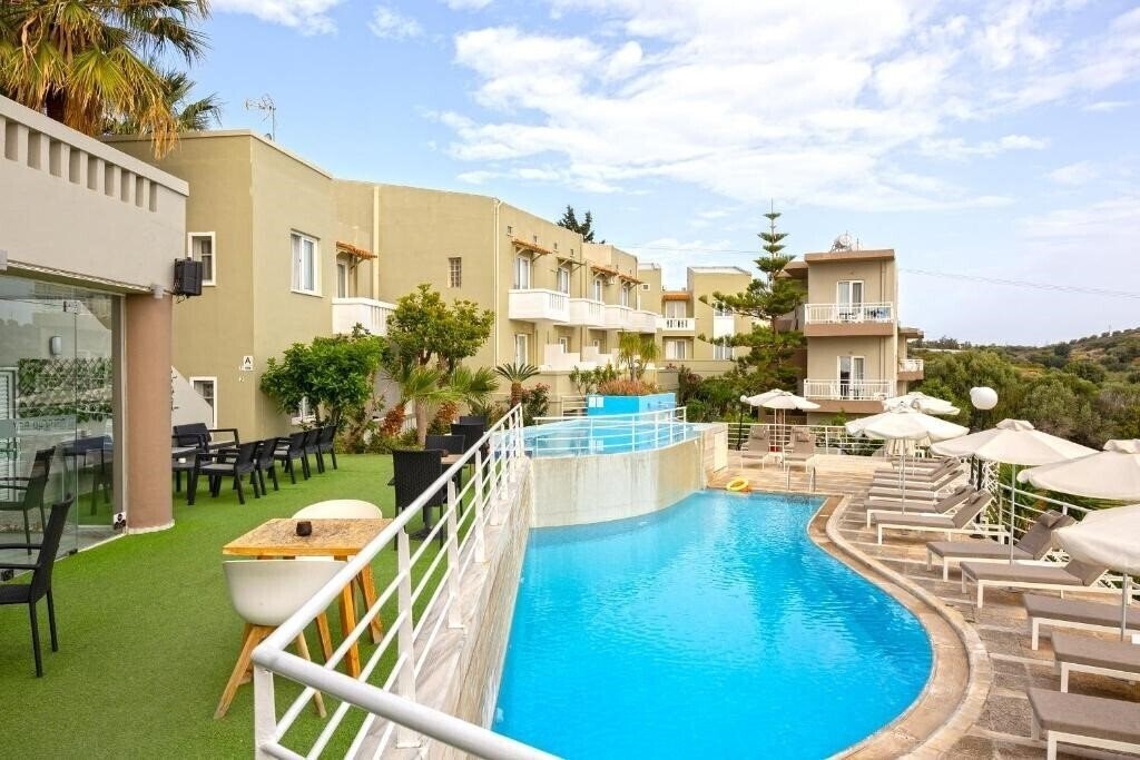 Фотографія Pelagia Bay Hotel 3*
