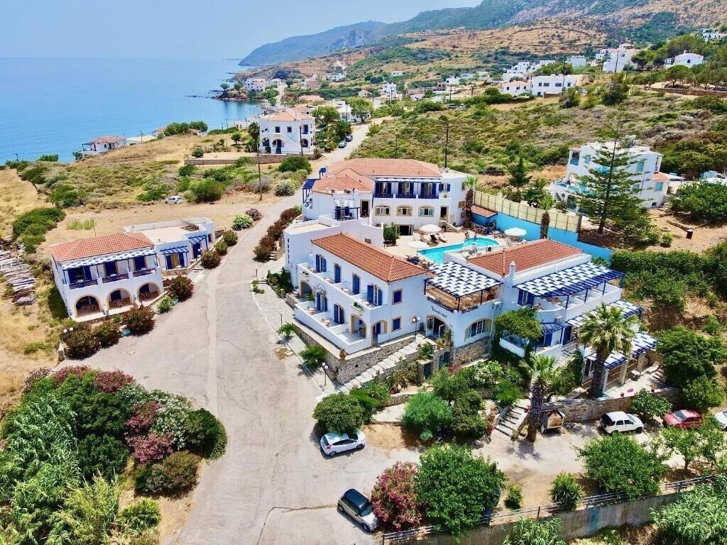 Готель Venardos Hotel 3*
