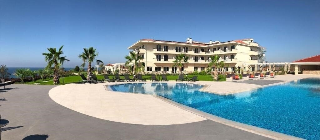 Фотографія King Maron Wellness Beach Hotel 4*