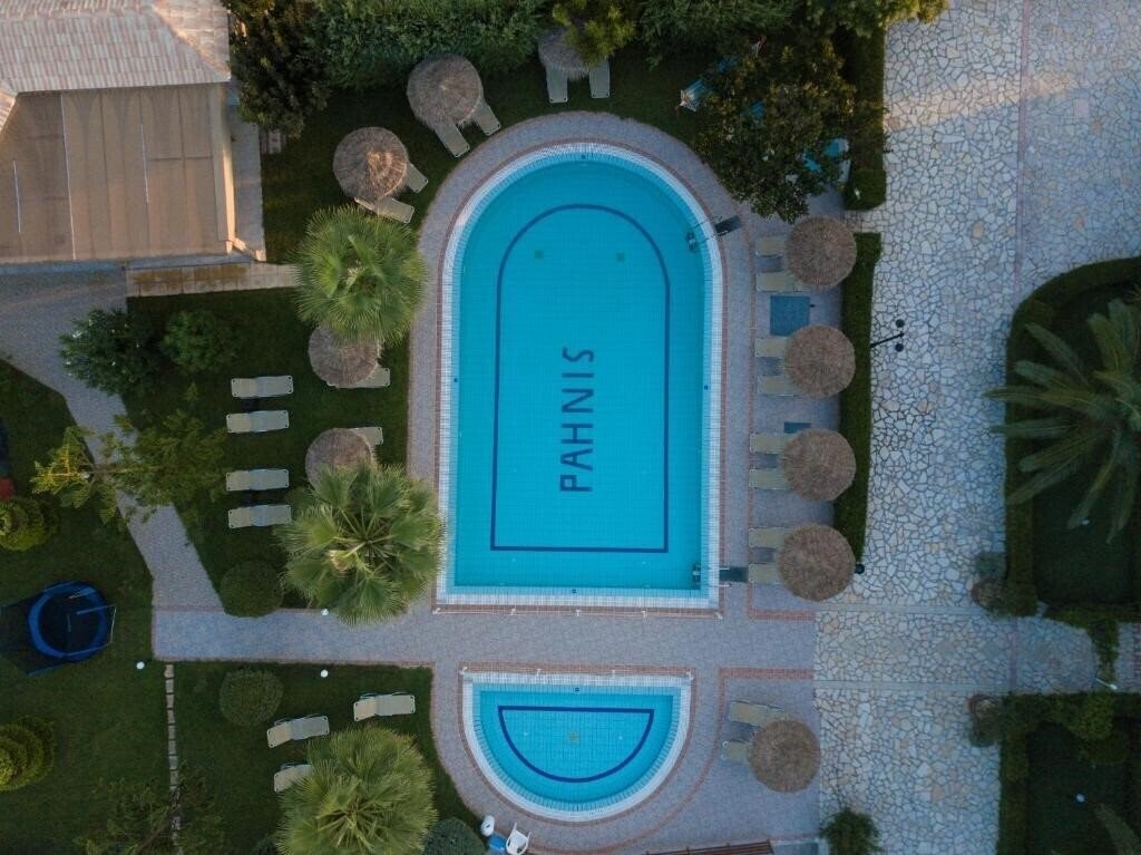 Зображення Studios Pahnis 3*