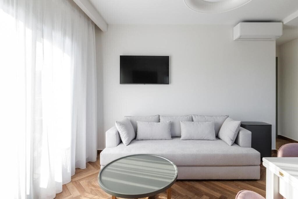 Фотография Helia All Seasons Apartments Apart Hotel 5*