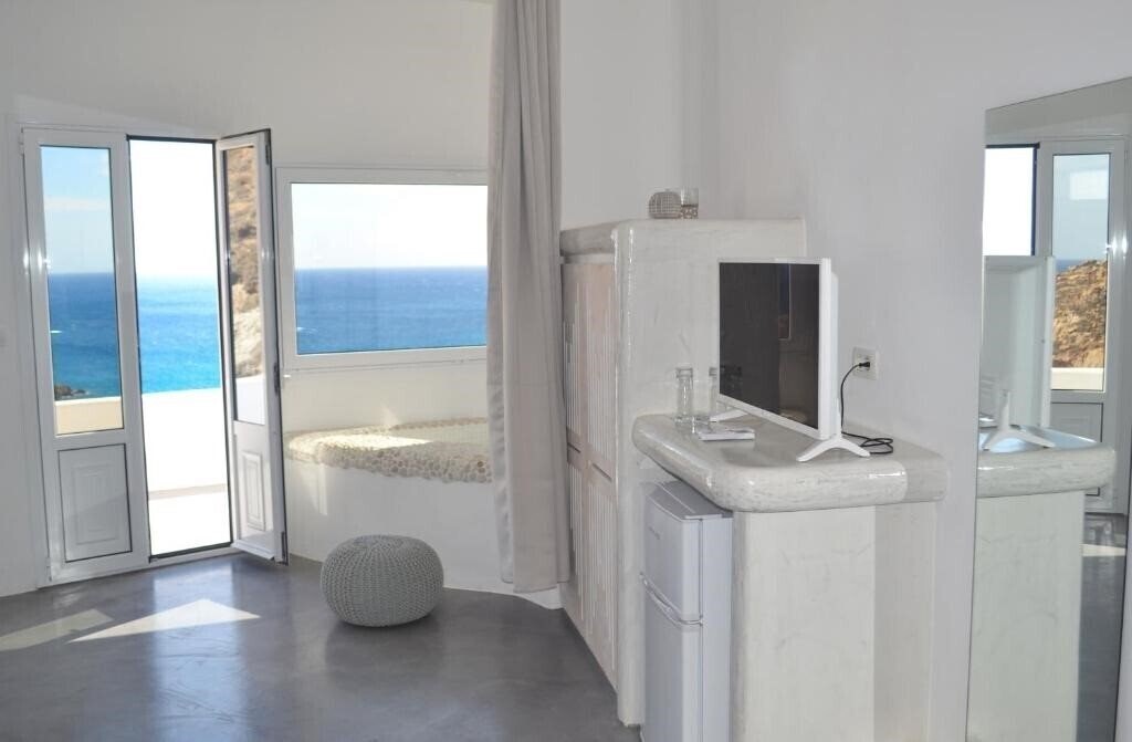 Фотография Golden Beach Resort Anafi 3*