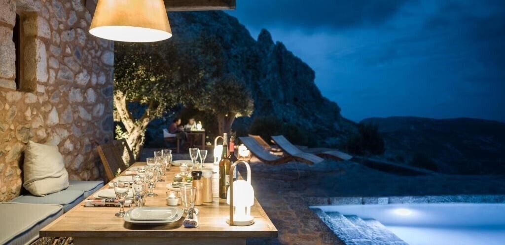 Фото Tainaron Blue Retreat 4*