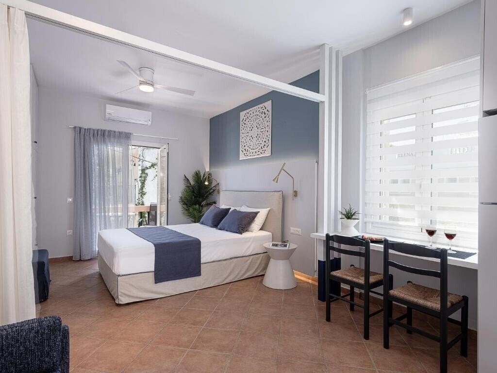 Фотографія Elena Apartments Almirida 3*