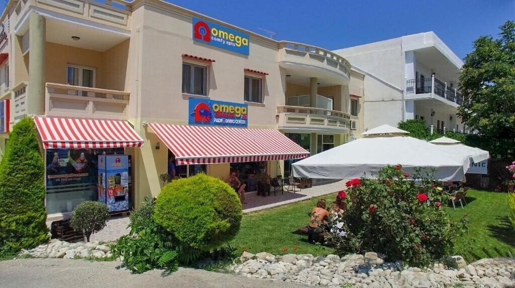 Готель Omega Comfy Apartments Almyrida 3*