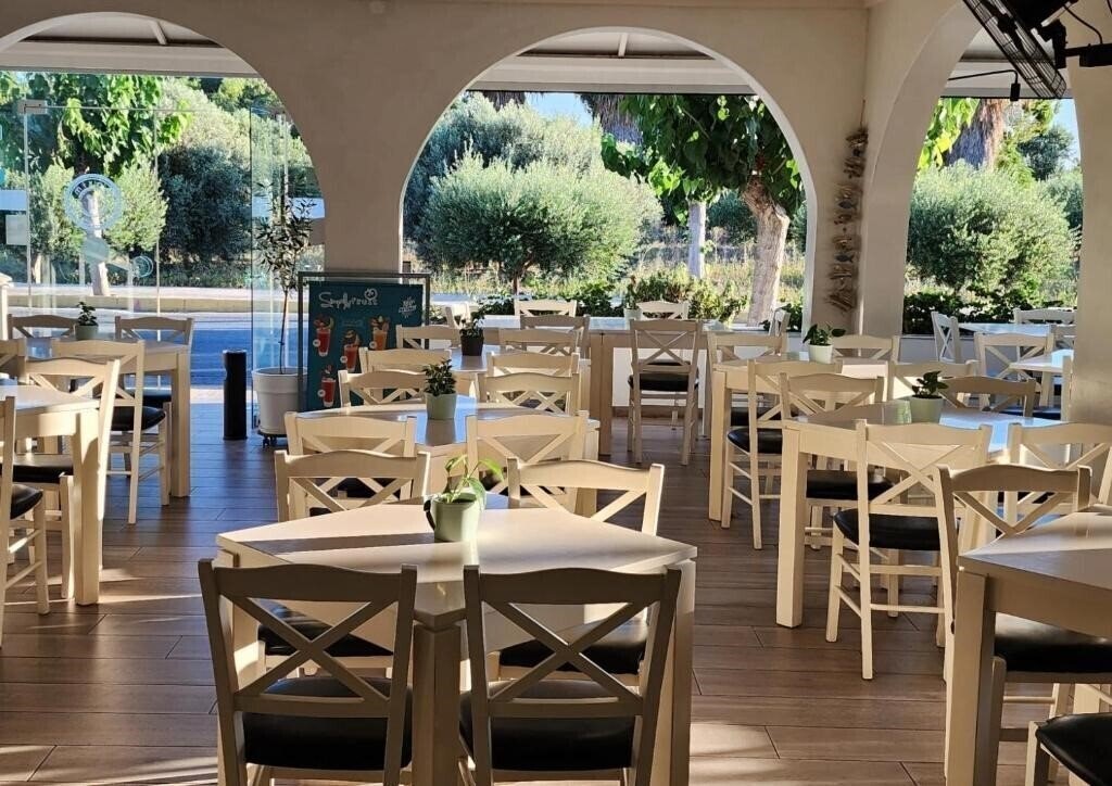 Изображение Castro Hotel 3*