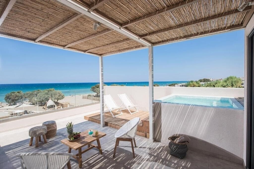 Фото Enorme Teatro Beach 4*