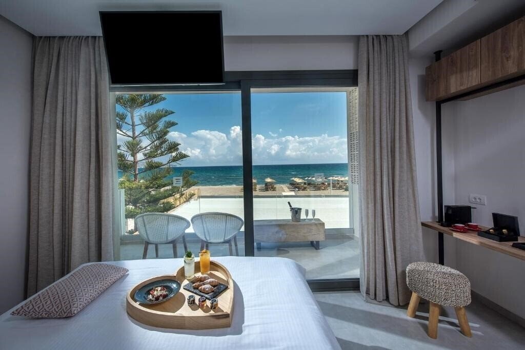 Зображення Enorme Teatro Beach 4*