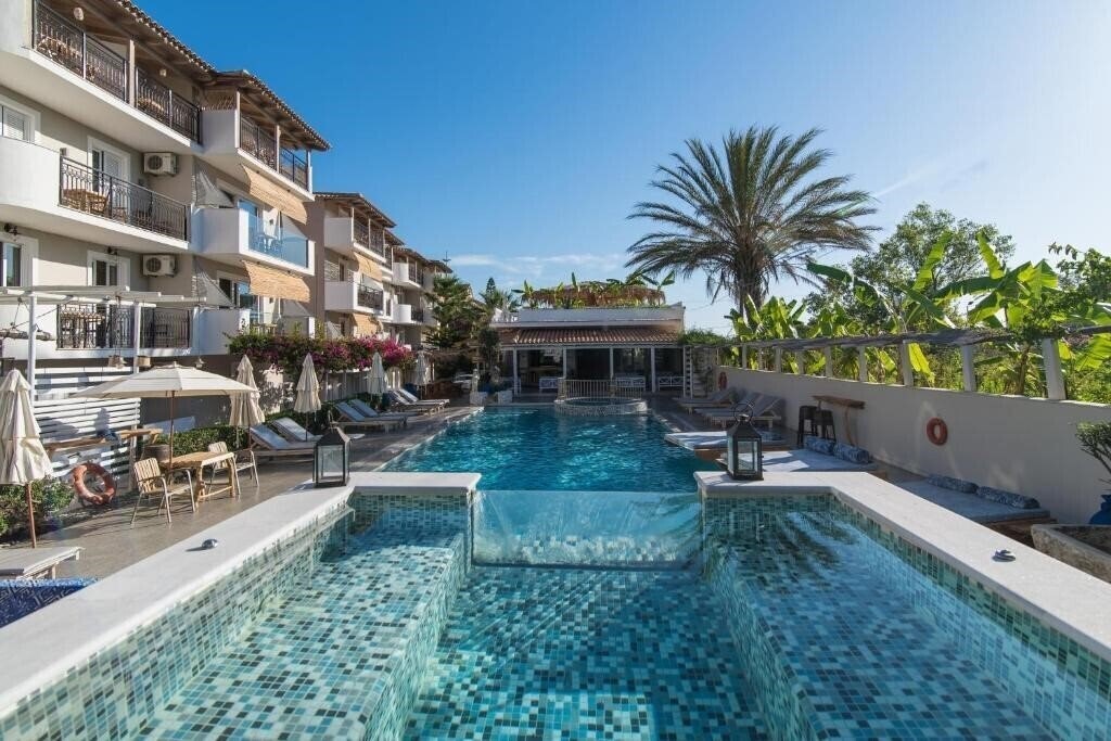 Фото Iniochos Hotel 3*