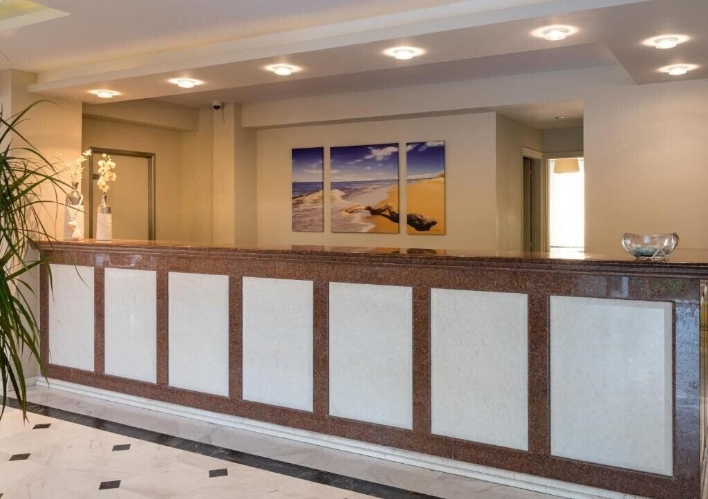 Картинка Windmill Hotel 2*
