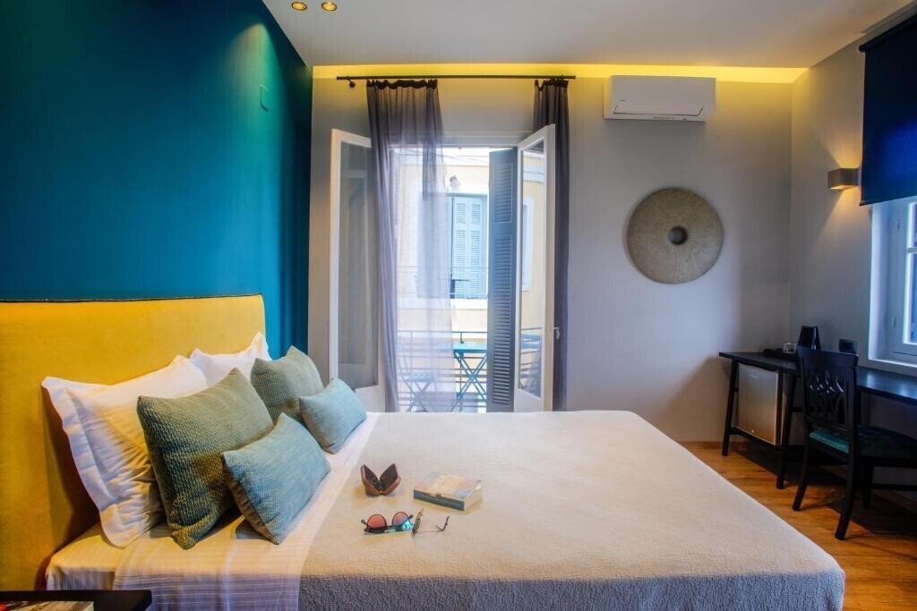 Изображение Aethra Boutique Rooms 3*