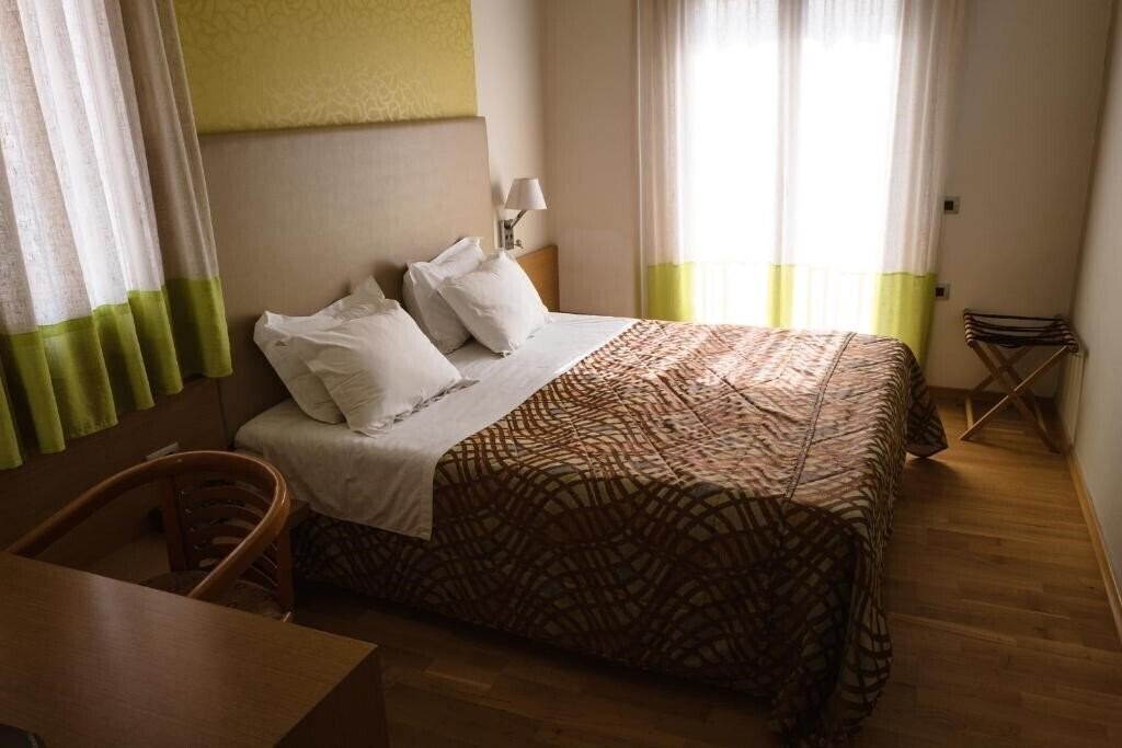 Фотография Victoria Hotel 3*