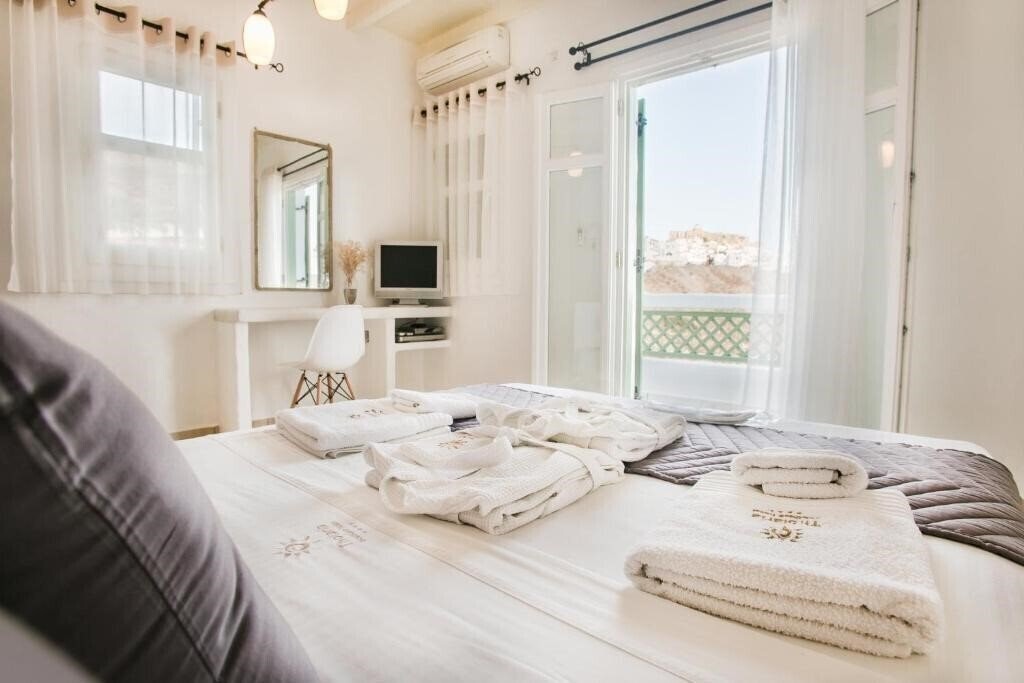 Фотографія Tholaria Boutique Hotel 2*